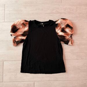 DKNY Women's Printed-Chiffon-Sleeve Crewneck Knit Top Puffed Short Sleeve Medium